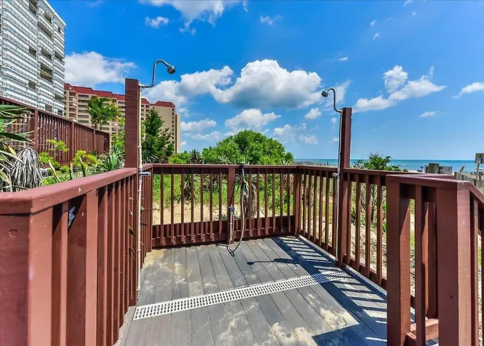 Ocean View 2 Bedroom Capri With Pool!